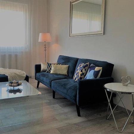 Glamour Apartman Таполца Екстериор снимка