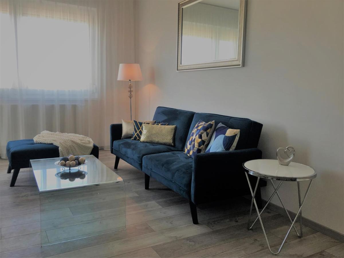 Glamour Apartman Таполца Екстериор снимка