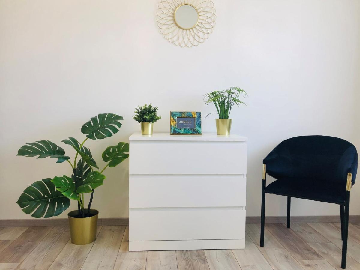 Glamour Apartman Таполца Екстериор снимка